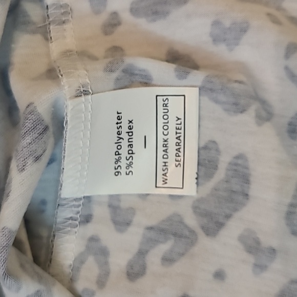 NWOT Womens Leopard Print Tank - Picture 2 of 3